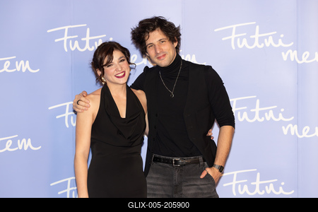 Futni mentem premier-stock-foto