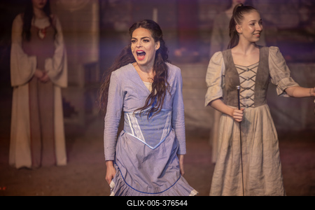 Ilyés Jenifer-stock-foto