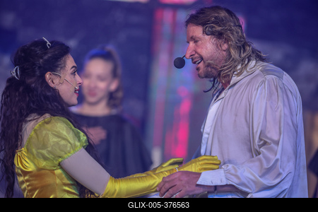 Ilyés Jenifer, Pintér Tibor-stock-foto