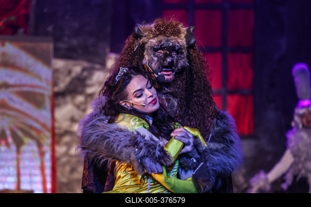 Ilyés Jenifer-stock-foto