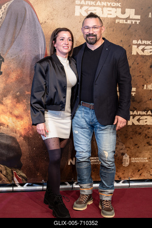 A Sárkányok Kabul felett - Díszpremier-stock-foto