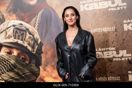 A Sárkányok Kabul felett - Díszpremier-stock-foto