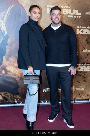 A Sárkányok Kabul felett - Díszpremier-stock-foto