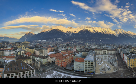 Winter in Innsbruck-stock-foto