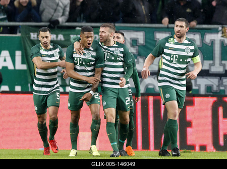 Ferencvarosi TC v Puskas Akademia FC - Hungarian OTP Bank Liga-stock-foto