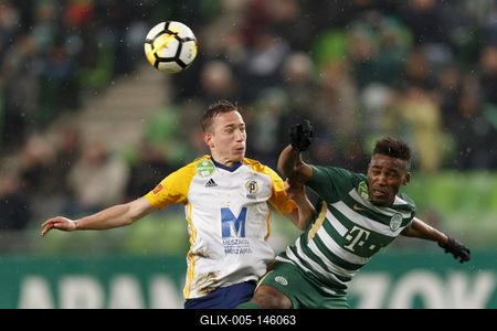 Ferencvarosi TC v Puskas Akademia FC - Hungarian OTP Bank Liga-stock-foto