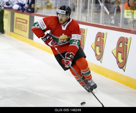 2018 IIHF Ice Hockey World Championship Division I Group A - Day One-stock-foto