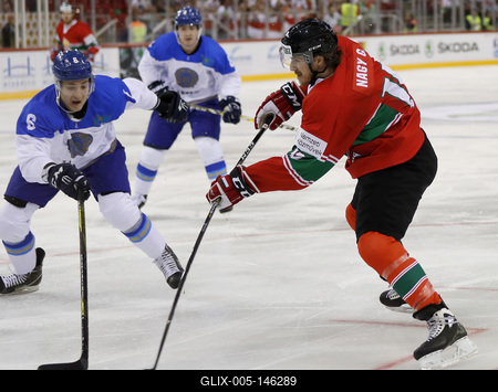 2018 IIHF Ice Hockey World Championship Division I Group A - Day One-stock-foto