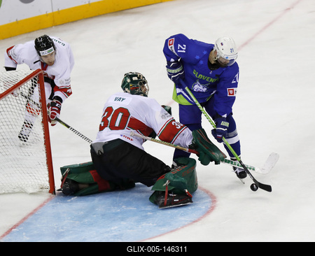 2018 IIHF Ice Hockey World Championship Division I Group A - Day Four-stock-foto
