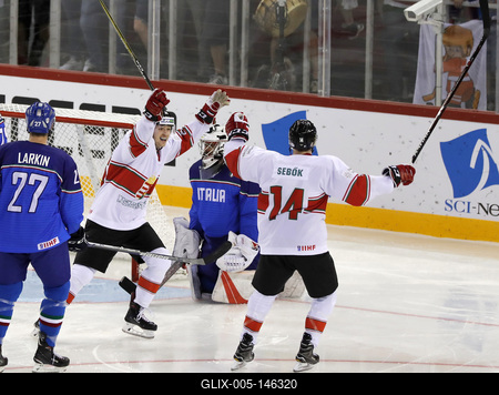 2018 IIHF Ice Hockey World Championship Division I Group A - Day Two-stock-foto