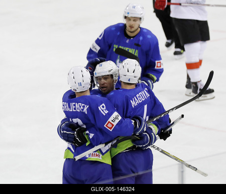 2018 IIHF Ice Hockey World Championship Division I Group A - Day Four-stock-foto