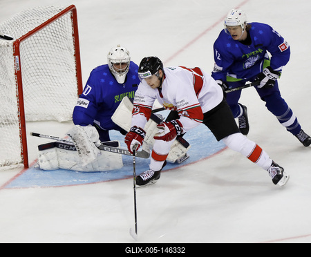 2018 IIHF Ice Hockey World Championship Division I Group A - Day Four-stock-foto