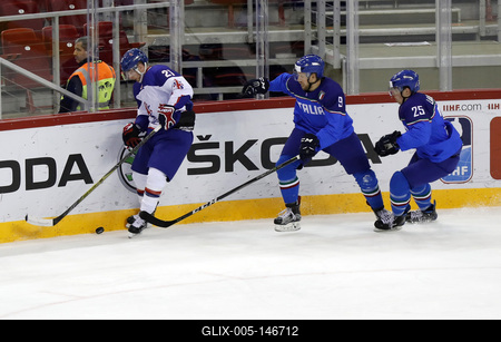 2018 IIHF Ice Hockey World Championship Division I Group A - Day Six-stock-foto
