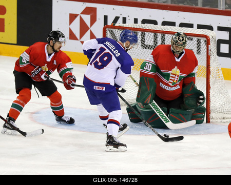 2018 IIHF Ice Hockey World Championship Division I Group A - Day Seven-stock-foto