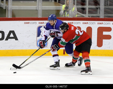 2018 IIHF Ice Hockey World Championship Division I Group A - Day Seven-stock-foto