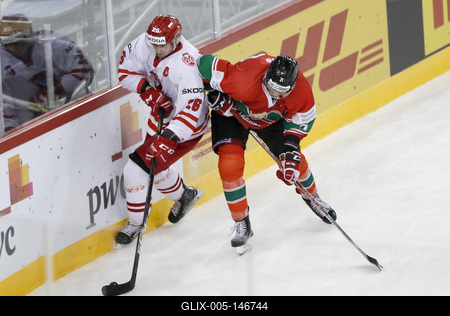 2018 IIHF Ice Hockey World Championship Division I Group A - Day Five-stock-foto