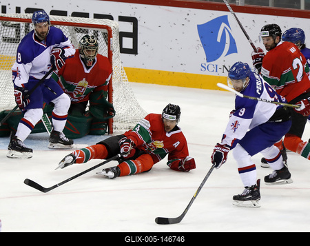2018 IIHF Ice Hockey World Championship Division I Group A - Day Seven-stock-foto