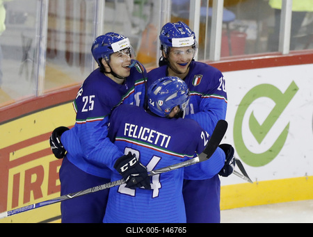 2018 IIHF Ice Hockey World Championship Division I Group A - Day Six-stock-foto