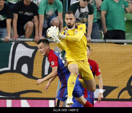 Ferencvarosi TC v Vasas FC - Hungarian OTP Bank Liga-stock-foto