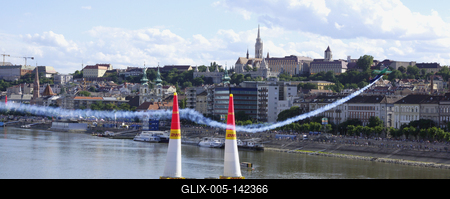 Red Bull Air Race Budapest-stock-foto