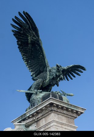 Turul szobor budavári palota-stock-foto