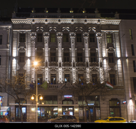 Courtyard Marriott Hotel-stock-foto