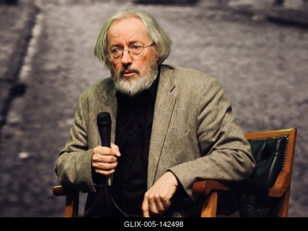 Sebő Ferenc vendég beszélgetése a Műcsarnokban, az Egy/Kor kiállításon-stock-foto