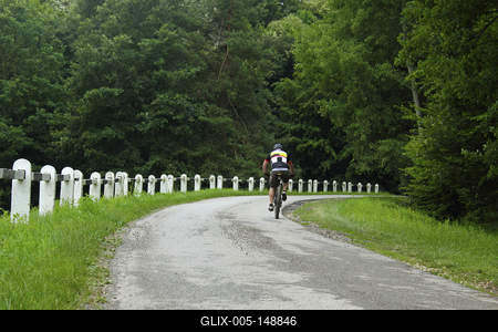 Hegyi kerékpáros-stock-foto
