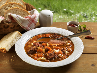 Babgulyás gazdagon-stock-foto