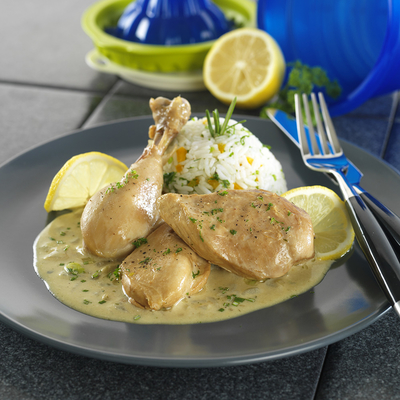 francia tejszínes csirke-stock-foto