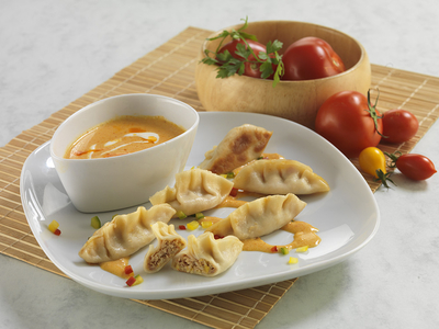 Gyoza hortobágyi módra 1-stock-foto