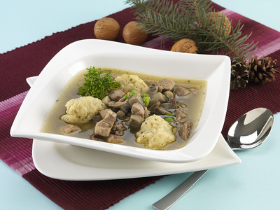 gödöllői pulykaleves-stock-foto