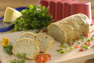 füszeres olivás kenyér-stock-foto