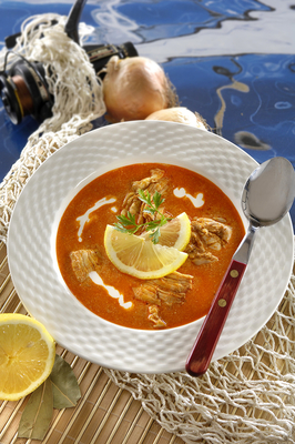 Korhely halászlé-stock-foto