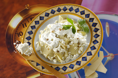 hortobágyi túrós csusza-stock-foto