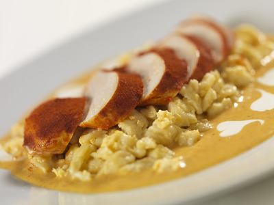 Paprikás csirkemell a la Kalla1-stock-foto