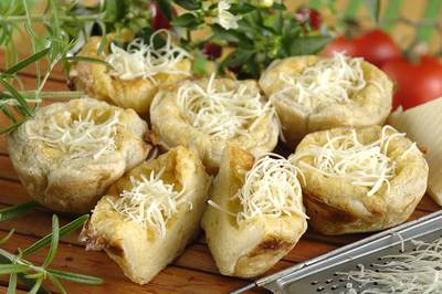 Sajtos kosarak-stock-foto