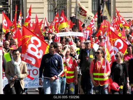 Tüntetés Párizsban-stock-foto