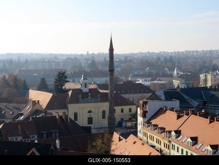 Rgere minaretje-stock-foto