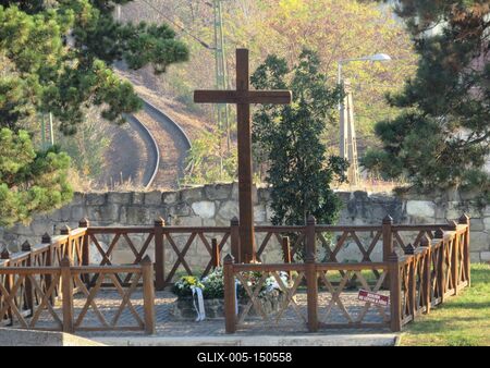 Gárdonyi Géza sírja az egri várban-stock-foto