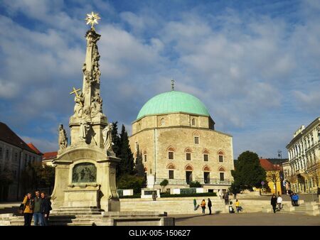 Pécsi Széchenyi tér-stock-foto