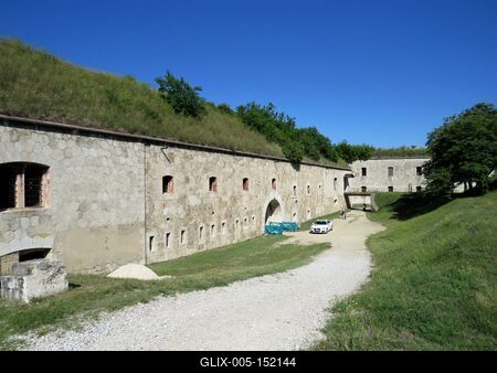 Komárom - Monostori erõd-stock-foto