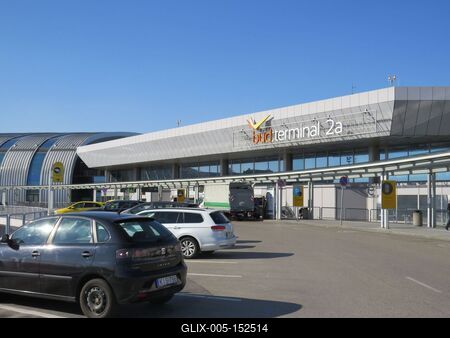 Liszt Ferenc nemzetközi repülõtér-stock-foto
