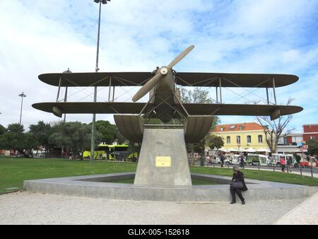 Lisszaboni repülési emlékmû-stock-foto
