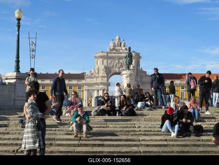 Tavaszi Nap alatt sütkérezõk-stock-foto