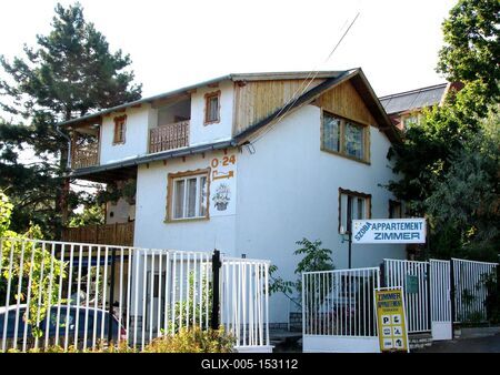 Balatonfüred, 2008. augusztus 31.Kiadó szobák Balatonfüreden.-stock-foto