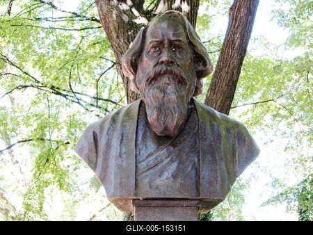 Balatonfüred, 2008. augusztus 31.Rabindranath Tagore szobra a rólla elnevezett balatonfüredi sétányon. Rasithan Kashar alkotása 1956-ból.-stock-foto