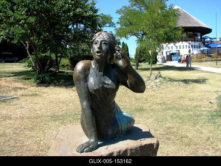 Tihany, 2008. augusztus 31.A tihany Visszhang szobra. (Alkotója nem ismert.)-stock-foto