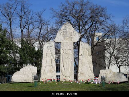 Budapest, 17 March 2017The millecentenary memorial, Altar Hungary.A Magyar oltár nevû millecentenáriumi emlékmû a Szent László téren, Kõbányán. Szervátiusz Tibor alkotása 1996-ból.-stock-foto