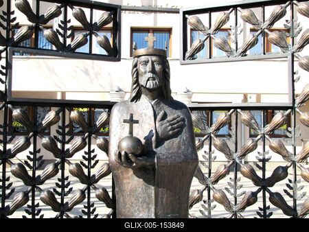 Szent István dabasi emlékmûve-stock-foto